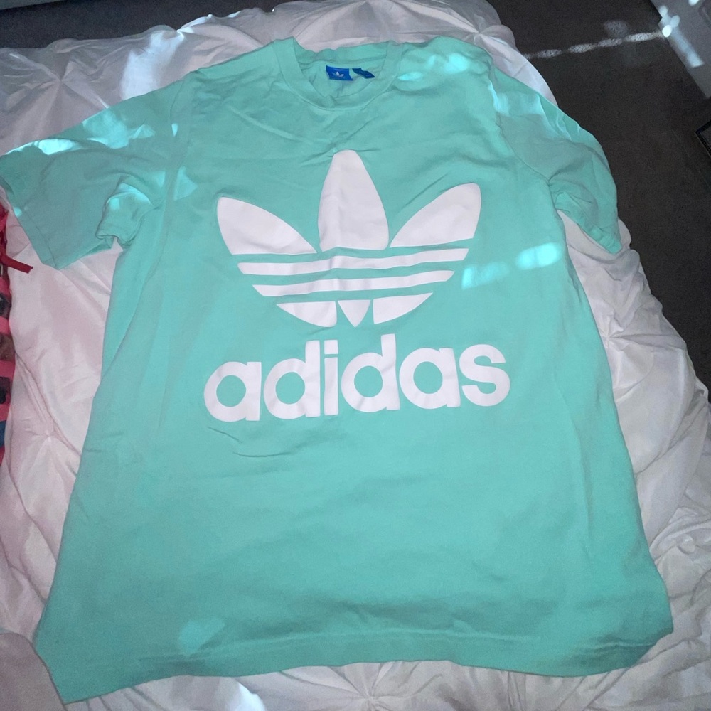 Adidas t-shirt